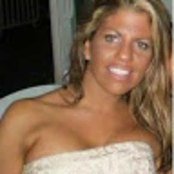 Meet your Posher, Marlo - Picture 1 of 1